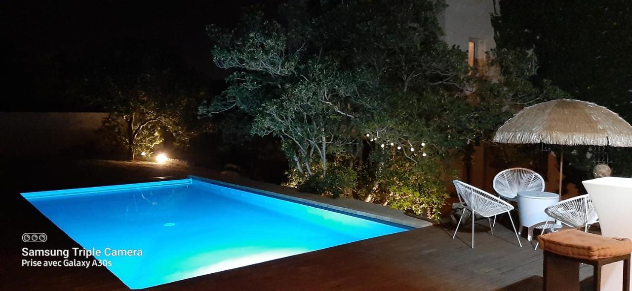 Apartament La Cigale Et La Fourmi Nîmes Zewnętrze zdjęcie